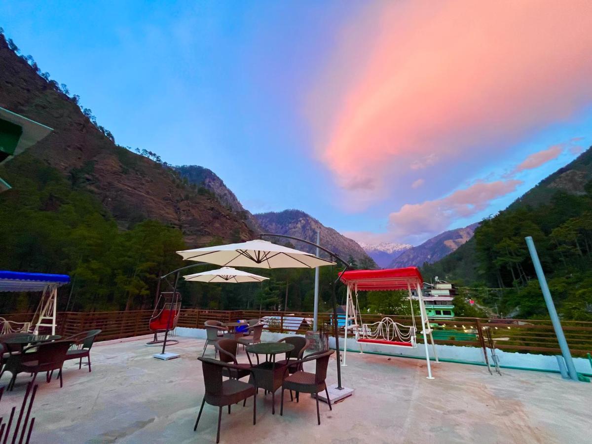 Hotel Winterline, Касоль Экстерьер фото