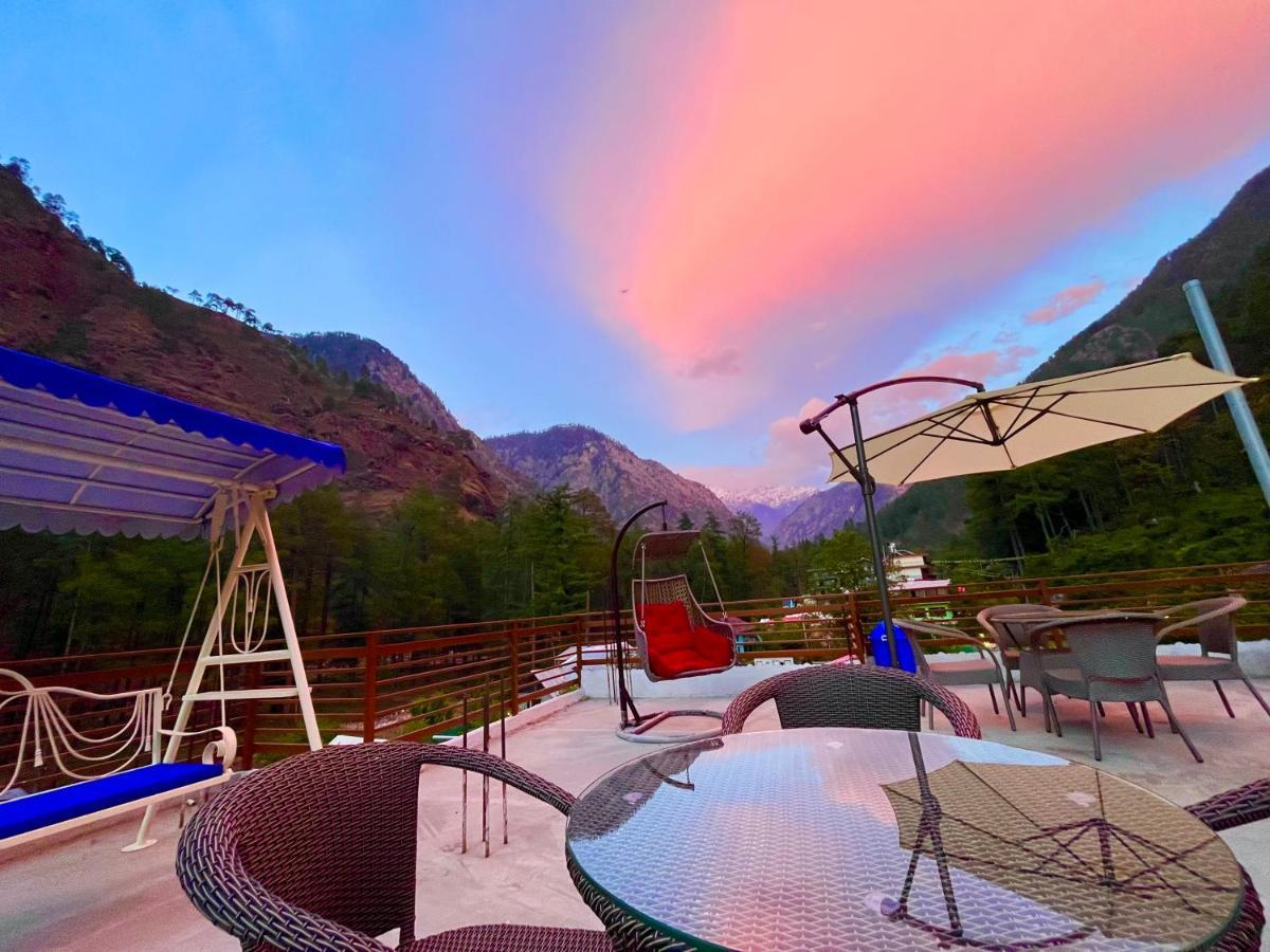 Hotel Winterline, Касоль Экстерьер фото